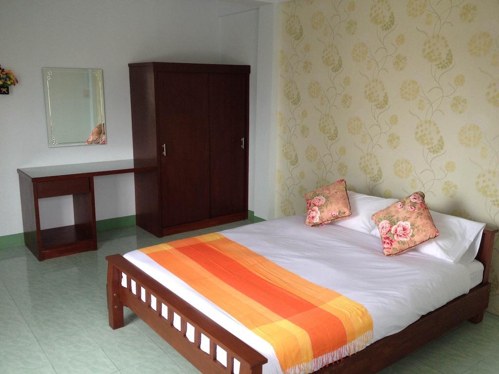 Baan Mitreejit Apartment Surat Thani Ruang foto