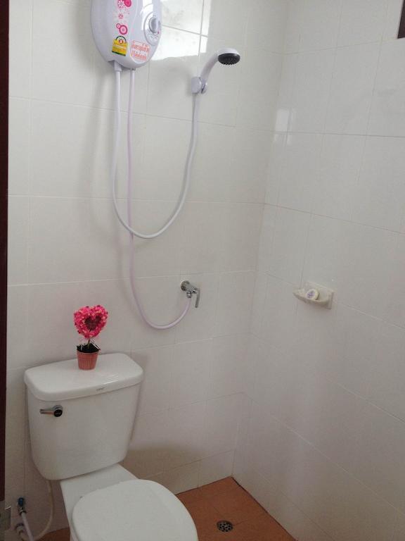 Baan Mitreejit Apartment Surat Thani Ruang foto